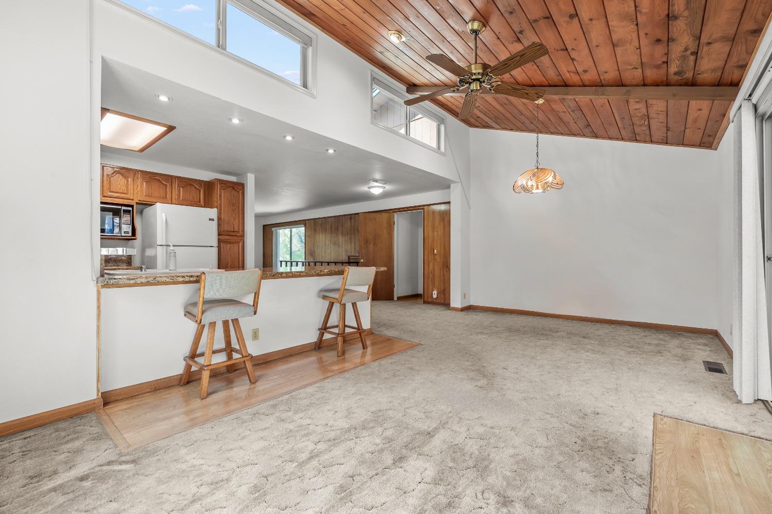 Rolling Hills Court, Auburn, California image 11