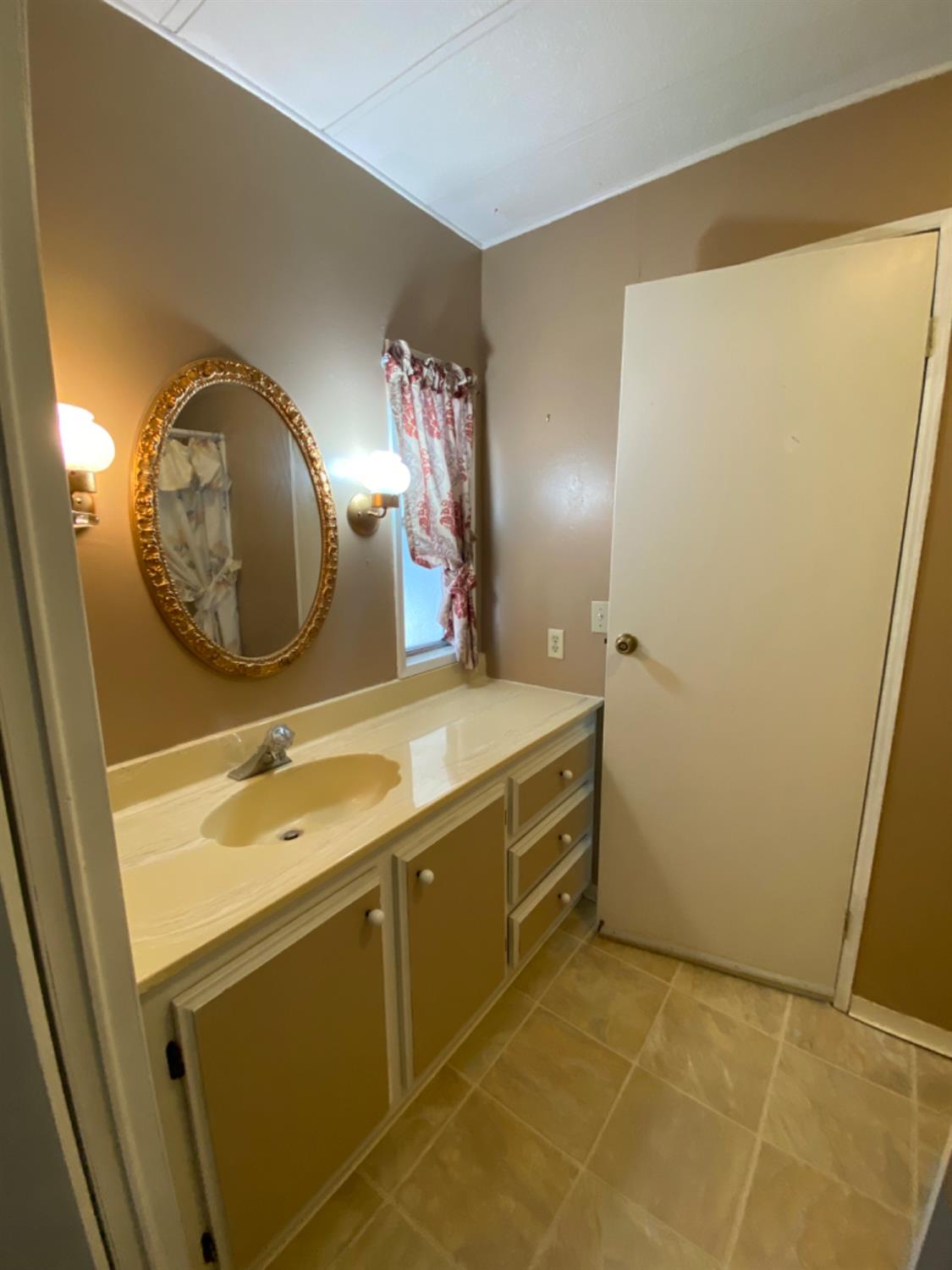 Detail Gallery Image 13 of 16 For 1830 E Yosemite Ave 251, Manteca,  CA 95336 - 2 Beds | 2 Baths