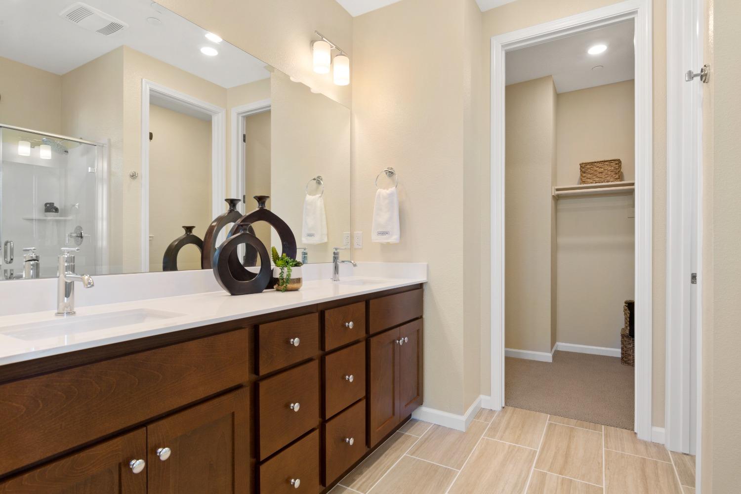 Detail Gallery Image 14 of 18 For 4481 Saone Walk, Sacramento,  CA 95834 - 3 Beds | 2/1 Baths