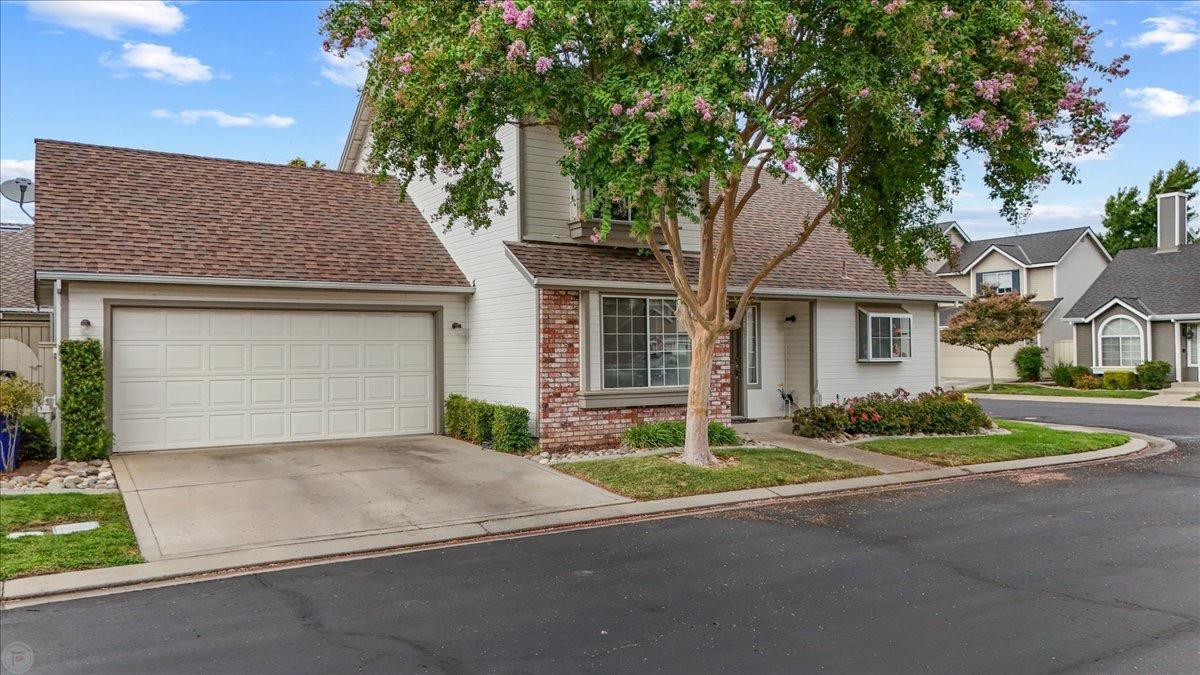 Detail Gallery Image 5 of 29 For 2829 Sand Stone St, Modesto,  CA 95355 - 3 Beds | 2 Baths