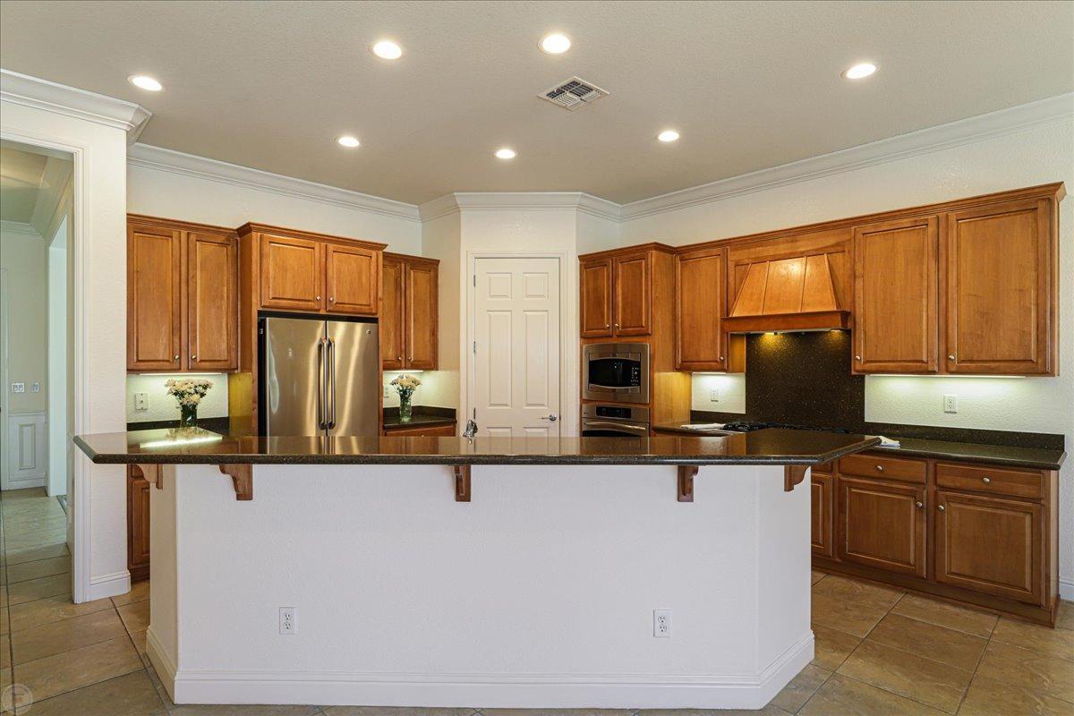 Detail Gallery Image 23 of 99 For 2451 Belle Glade Ln, Manteca,  CA 95336 - 2 Beds | 2/1 Baths