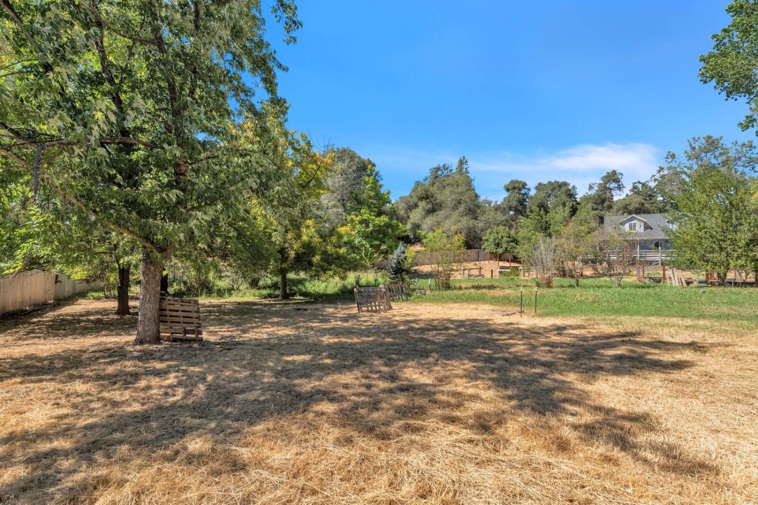 Detail Gallery Image 59 of 67 For 3020 Cannon Ct, Diamond Springs,  CA 95619 - 3 Beds | 2/1 Baths