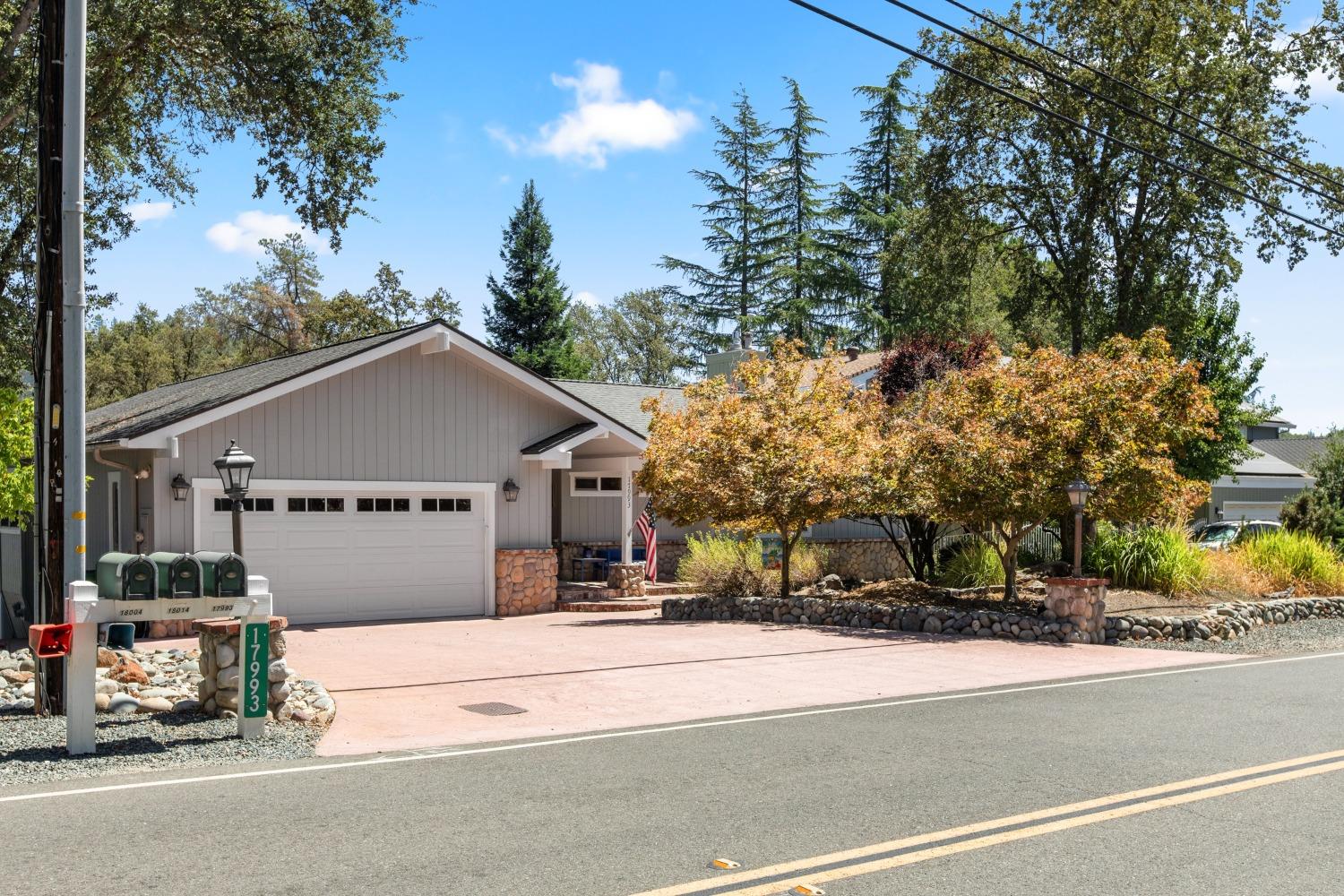 Jayhawk Drive, Penn Valley, California image 1