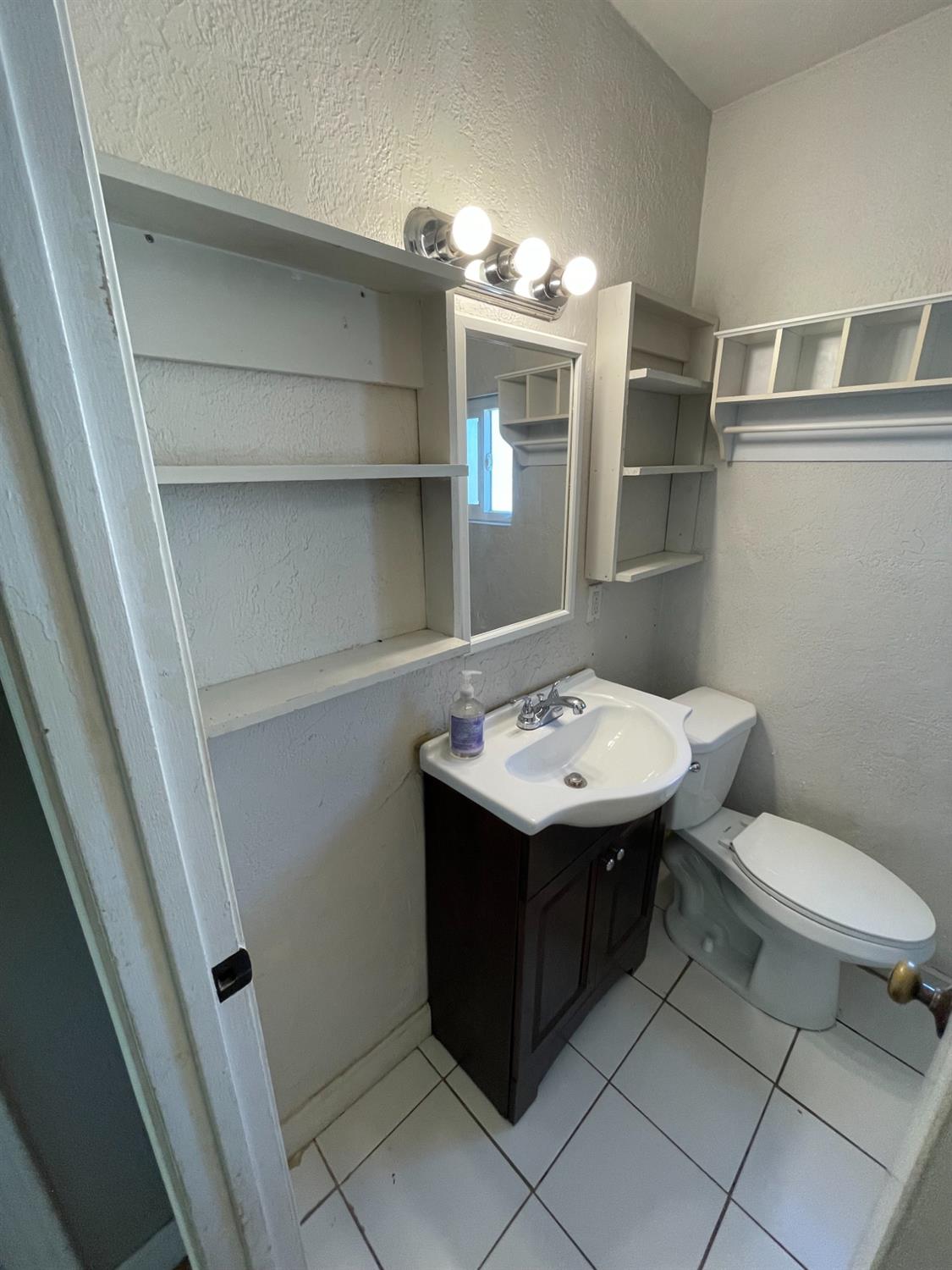 817 Spencer Avenue, Modesto, California image 12