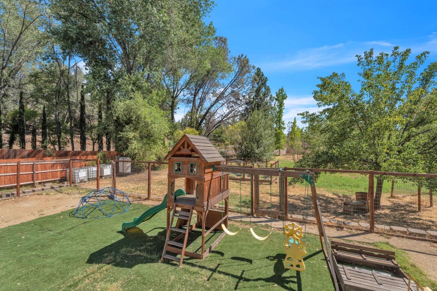 Detail Gallery Image 51 of 67 For 3020 Cannon Ct, Diamond Springs,  CA 95619 - 3 Beds | 2/1 Baths