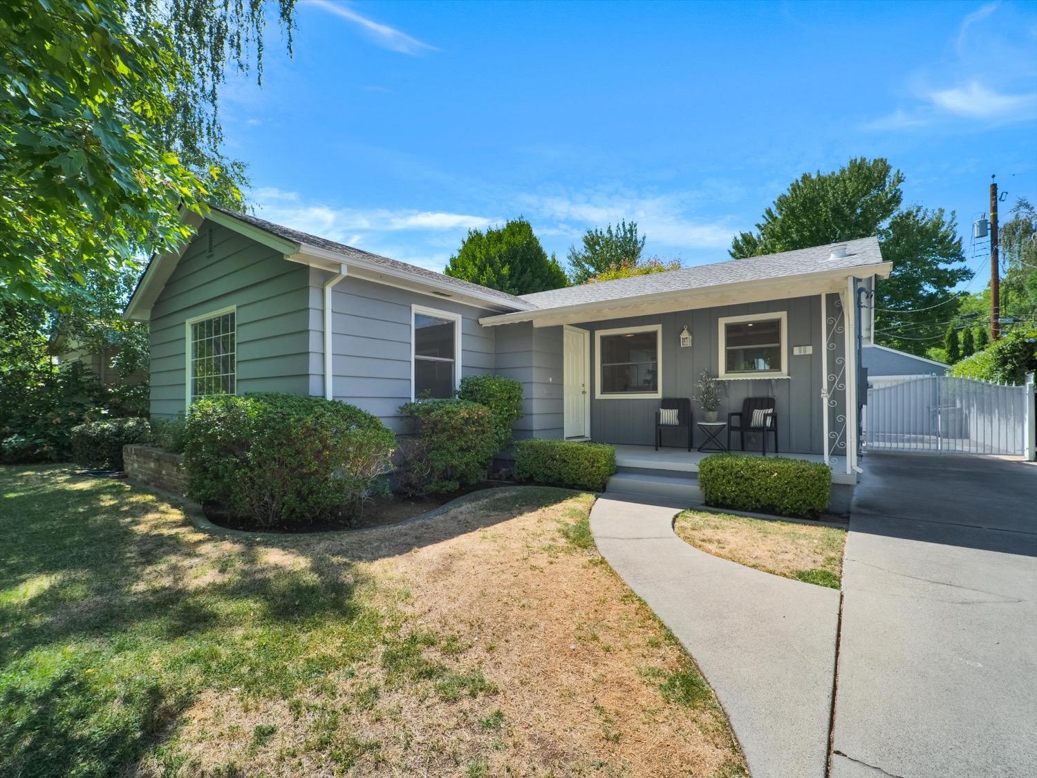 Detail Gallery Image 1 of 1 For 86 43rd St, Sacramento,  CA 95819 - 2 Beds | 1 Baths