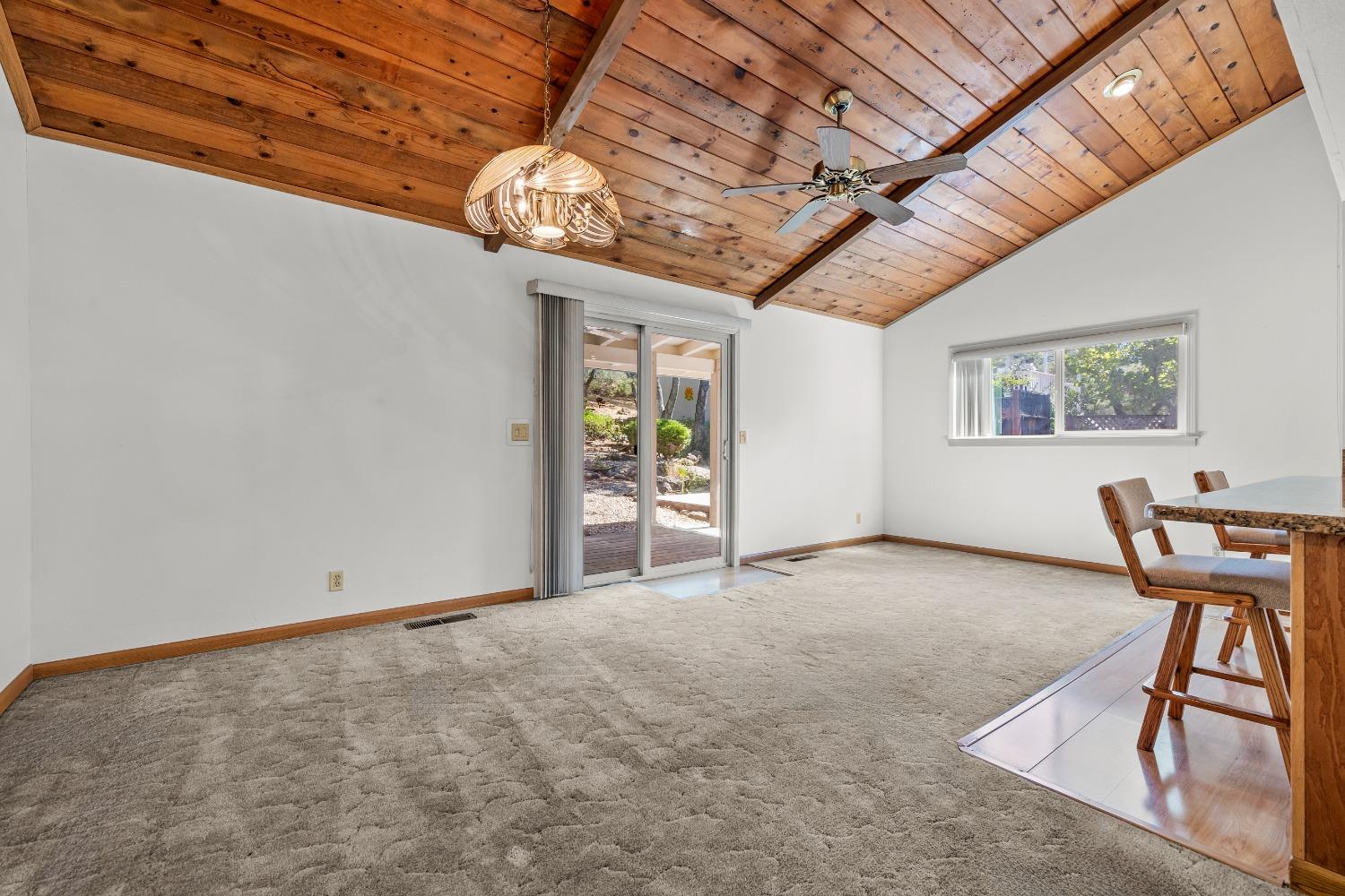 Rolling Hills Court, Auburn, California image 9