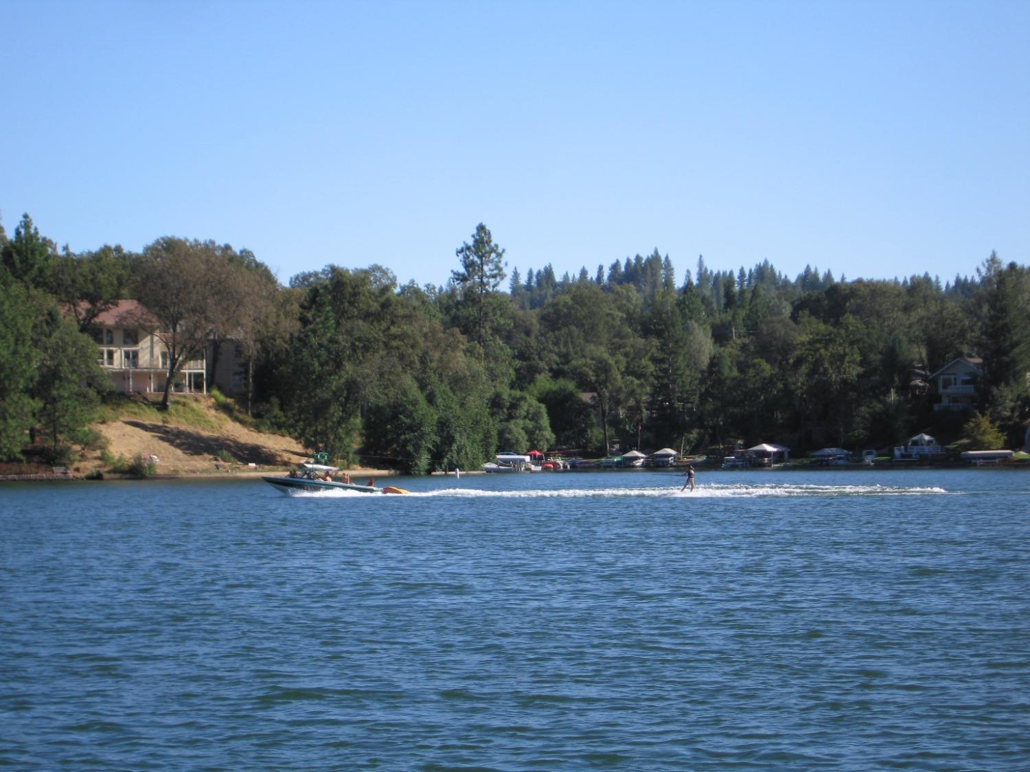 Rolling Hills Court, Auburn, California image 43