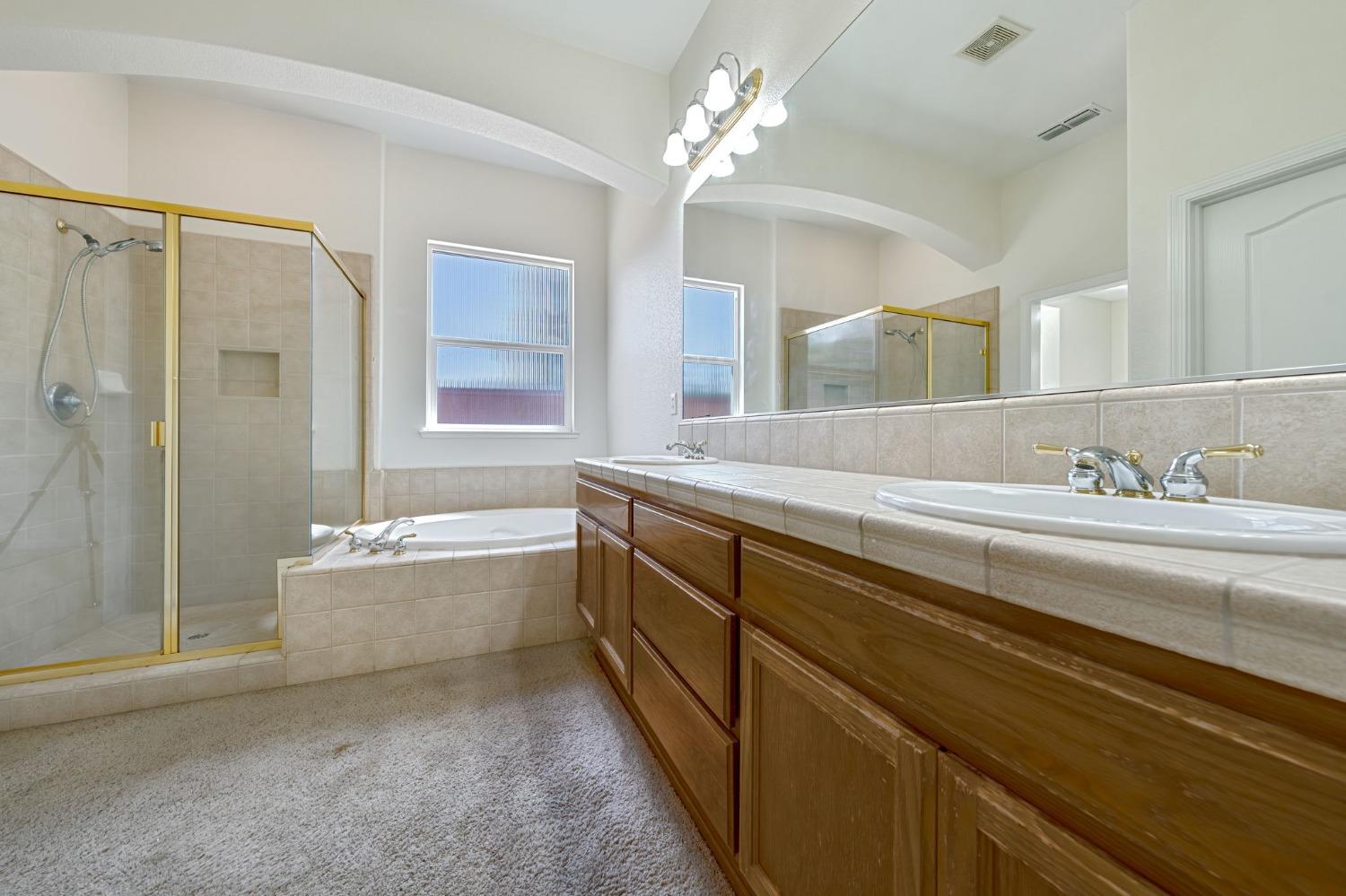 Detail Gallery Image 21 of 42 For 2082 Sebastian Way, Roseville,  CA 95661 - 3 Beds | 2 Baths