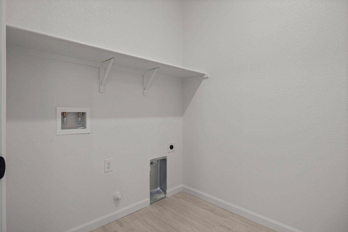 Detail Gallery Image 21 of 28 For 2653 Grove St, Lodi,  CA 95242 - 4 Beds | 2/1 Baths