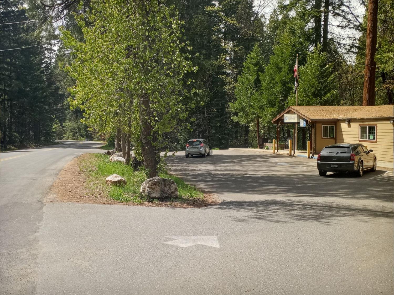 Nary Red Road, Alta, California image 3