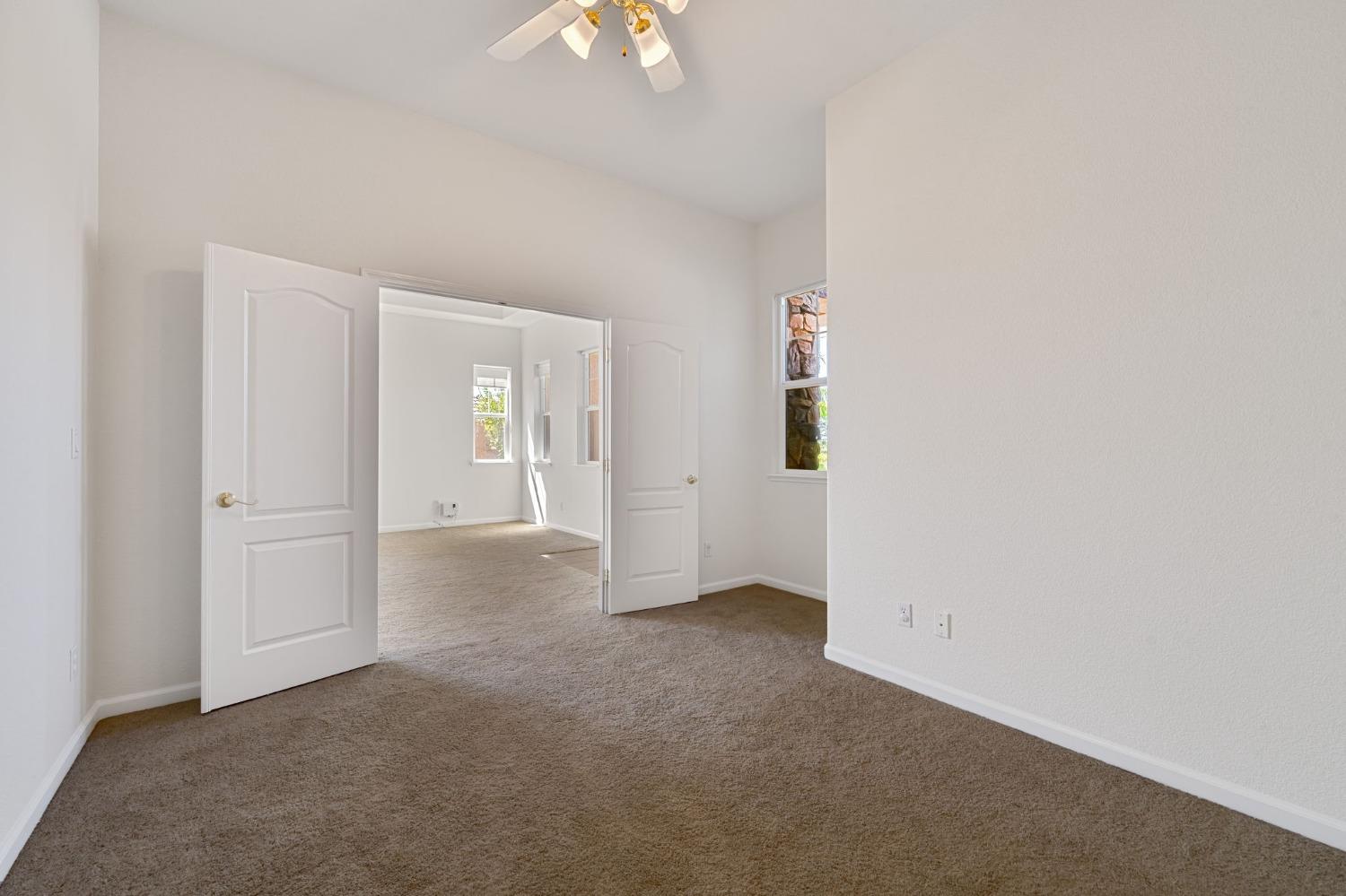 Detail Gallery Image 30 of 42 For 2082 Sebastian Way, Roseville,  CA 95661 - 3 Beds | 2 Baths