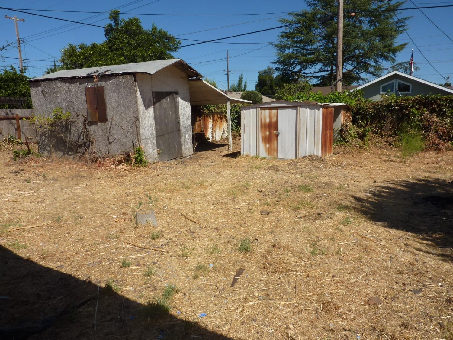 Detail Gallery Image 7 of 16 For 537 Palm Ave, Lodi,  CA 95240 - 3 Beds | 1 Baths