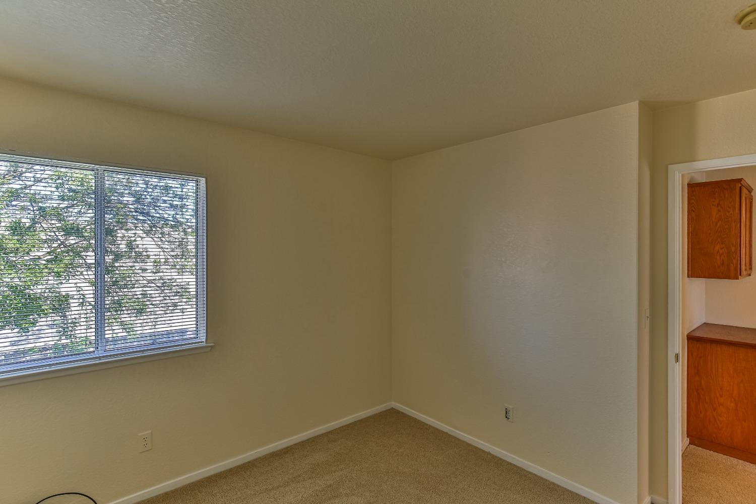 Detail Gallery Image 21 of 43 For 5631 Vintage Cir, Stockton,  CA 95219 - 3 Beds | 2/1 Baths