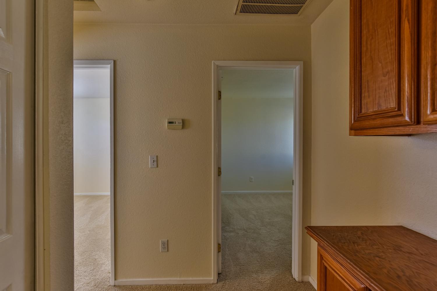 Detail Gallery Image 23 of 43 For 5631 Vintage Cir, Stockton,  CA 95219 - 3 Beds | 2/1 Baths