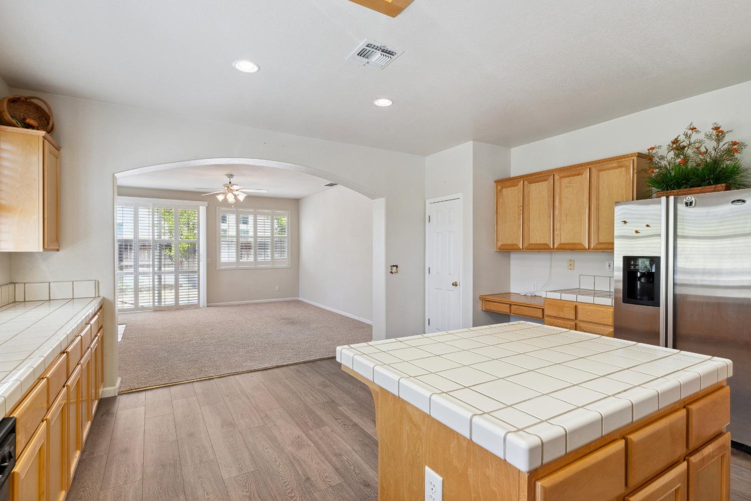 Detail Gallery Image 21 of 37 For 5011 Pine Lake Ct, Stockton,  CA 95219 - 3 Beds | 2 Baths