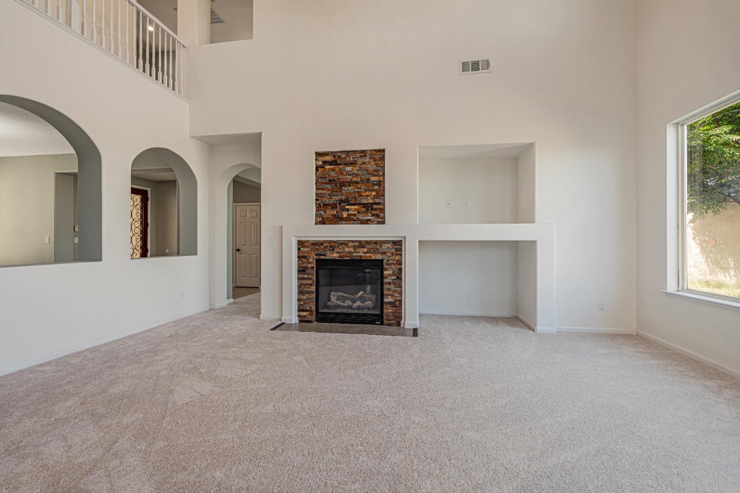 Detail Gallery Image 13 of 63 For 16533 Upper Pasture, Lathrop,  CA 95330 - 6 Beds | 4 Baths