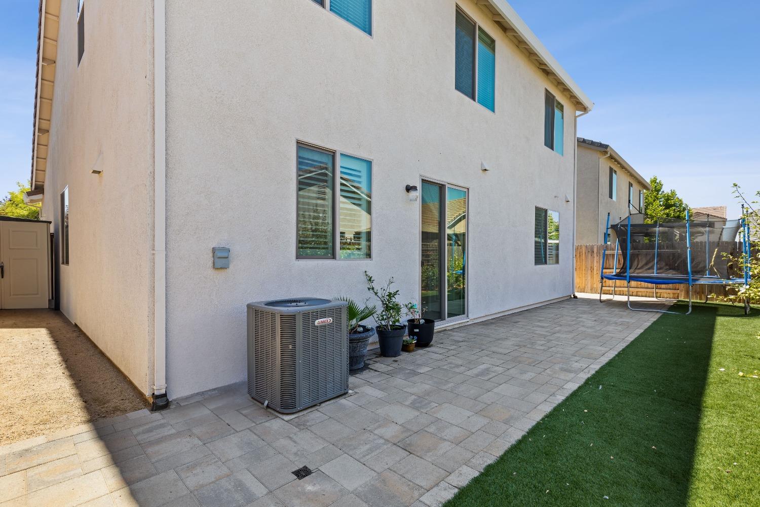 Detail Gallery Image 33 of 43 For 2962 Lindbergh Ln, Lincoln,  CA 95648 - 3 Beds | 2/1 Baths