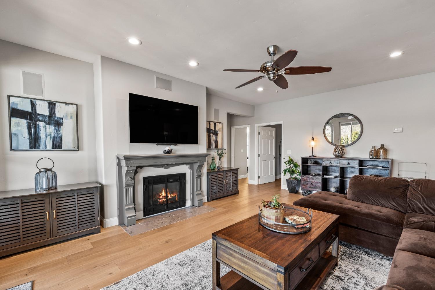 Detail Gallery Image 51 of 91 For 23895 Lakeview Ct, Auburn,  CA 95602 - 5 Beds | 3/1 Baths