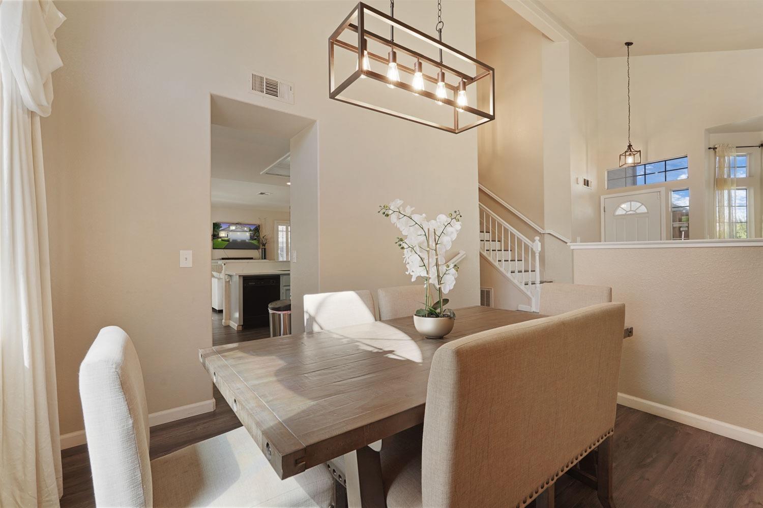 Detail Gallery Image 10 of 41 For 3858 Jacarandas Ct, Stockton,  CA 95206 - 3 Beds | 2/1 Baths