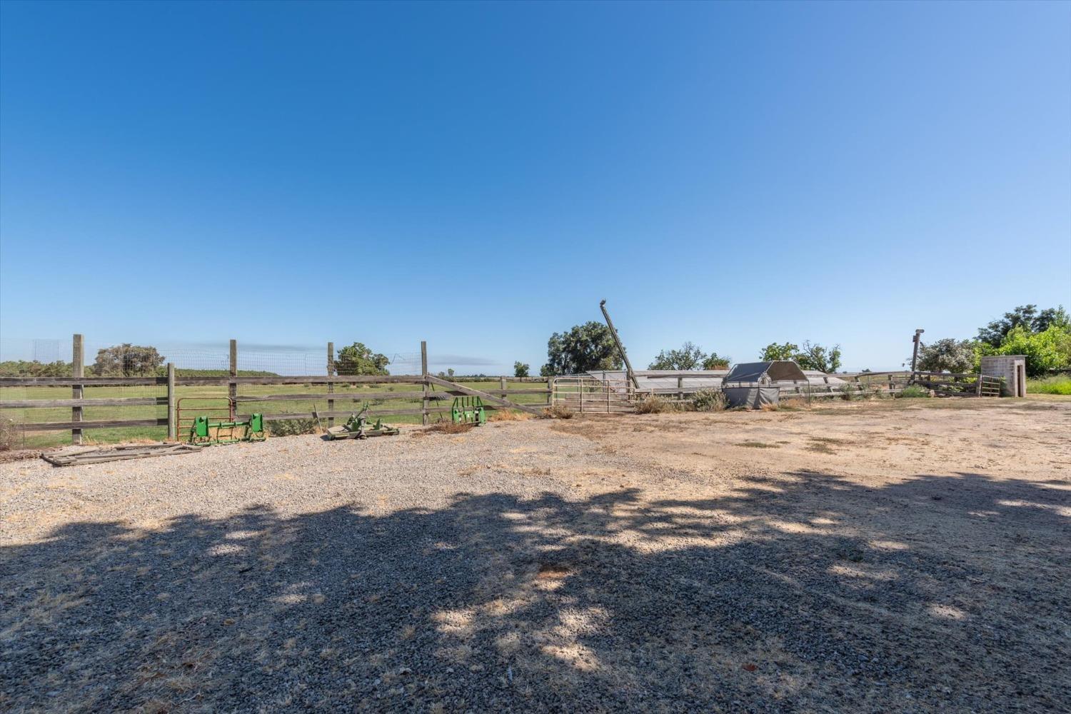 Detail Gallery Image 75 of 95 For 7271 Gridley Rd, Colusa,  CA 95932 - 4 Beds | 4/2 Baths