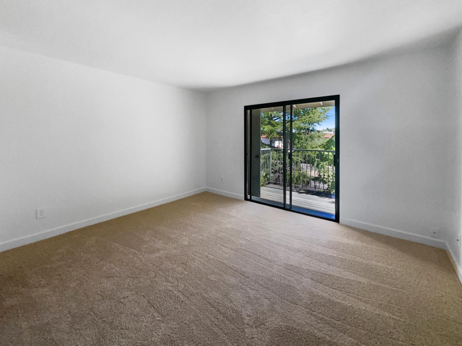 Detail Gallery Image 19 of 23 For 2376 Alta Garden Ln 29b,  Sacramento,  CA 95825 - 2 Beds | 2 Baths