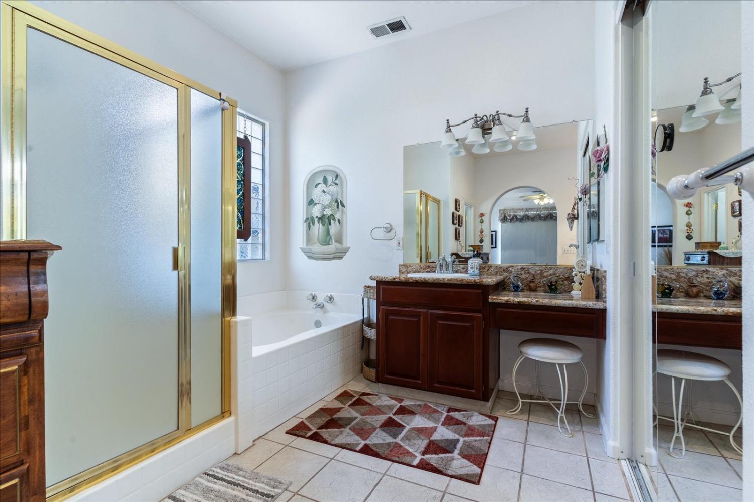 Detail Gallery Image 26 of 84 For 10325 Oak Shores Ct, Stockton,  CA 95209 - 4 Beds | 2/1 Baths