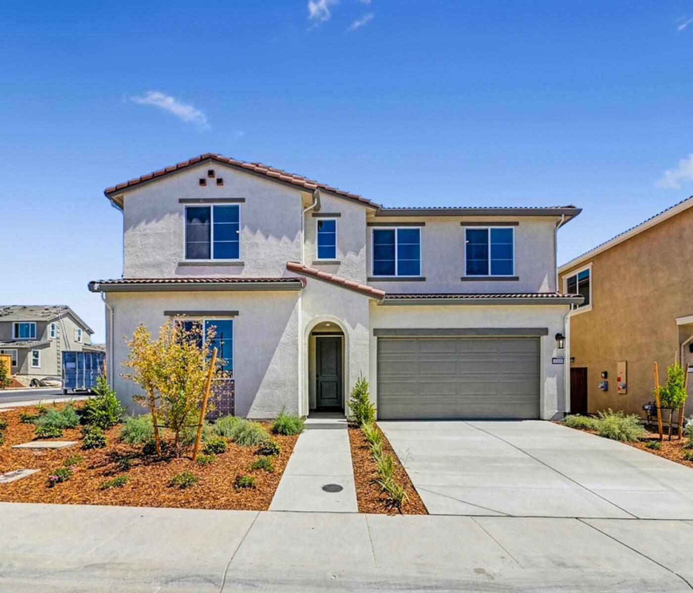 Detail Gallery Image 1 of 1 For 3308 Crooked Bed Way, Folsom,  CA 95630 - 5 Beds | 3 Baths