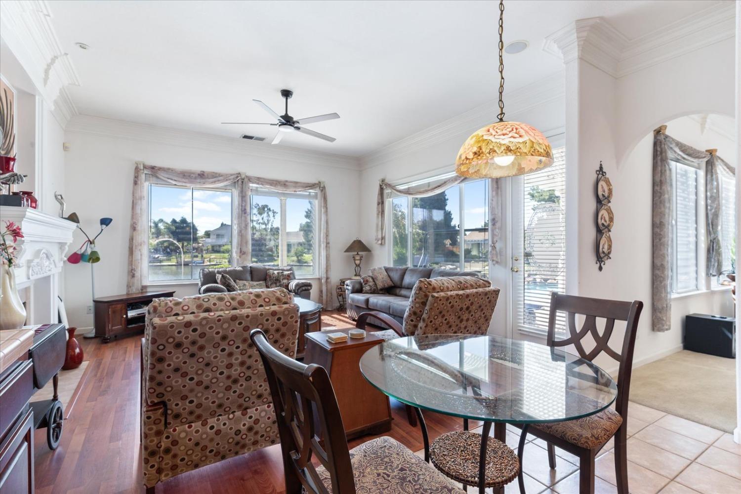 Detail Gallery Image 46 of 84 For 10325 Oak Shores Ct, Stockton,  CA 95209 - 4 Beds | 2/1 Baths