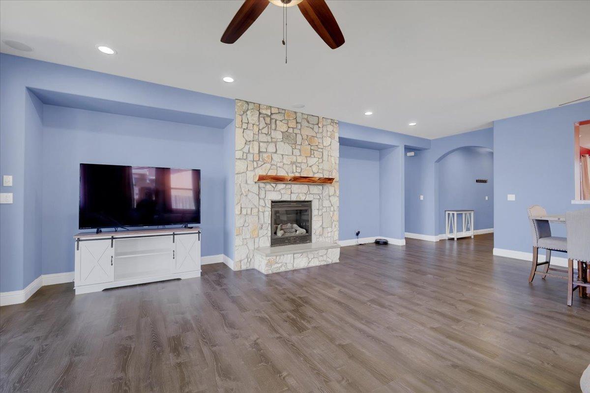 Detail Gallery Image 20 of 41 For 1454 Tarrant Dr, Olivehurst,  CA 95961 - 3 Beds | 2 Baths