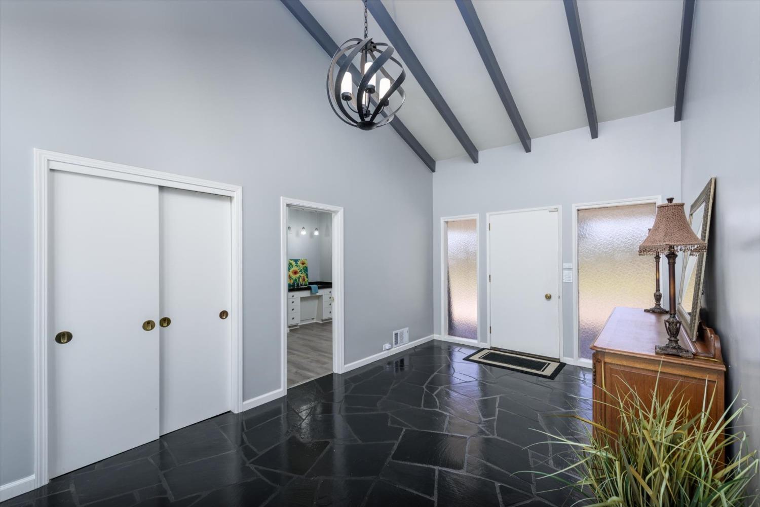 Detail Gallery Image 11 of 95 For 7271 Gridley Rd, Colusa,  CA 95932 - 4 Beds | 4/2 Baths