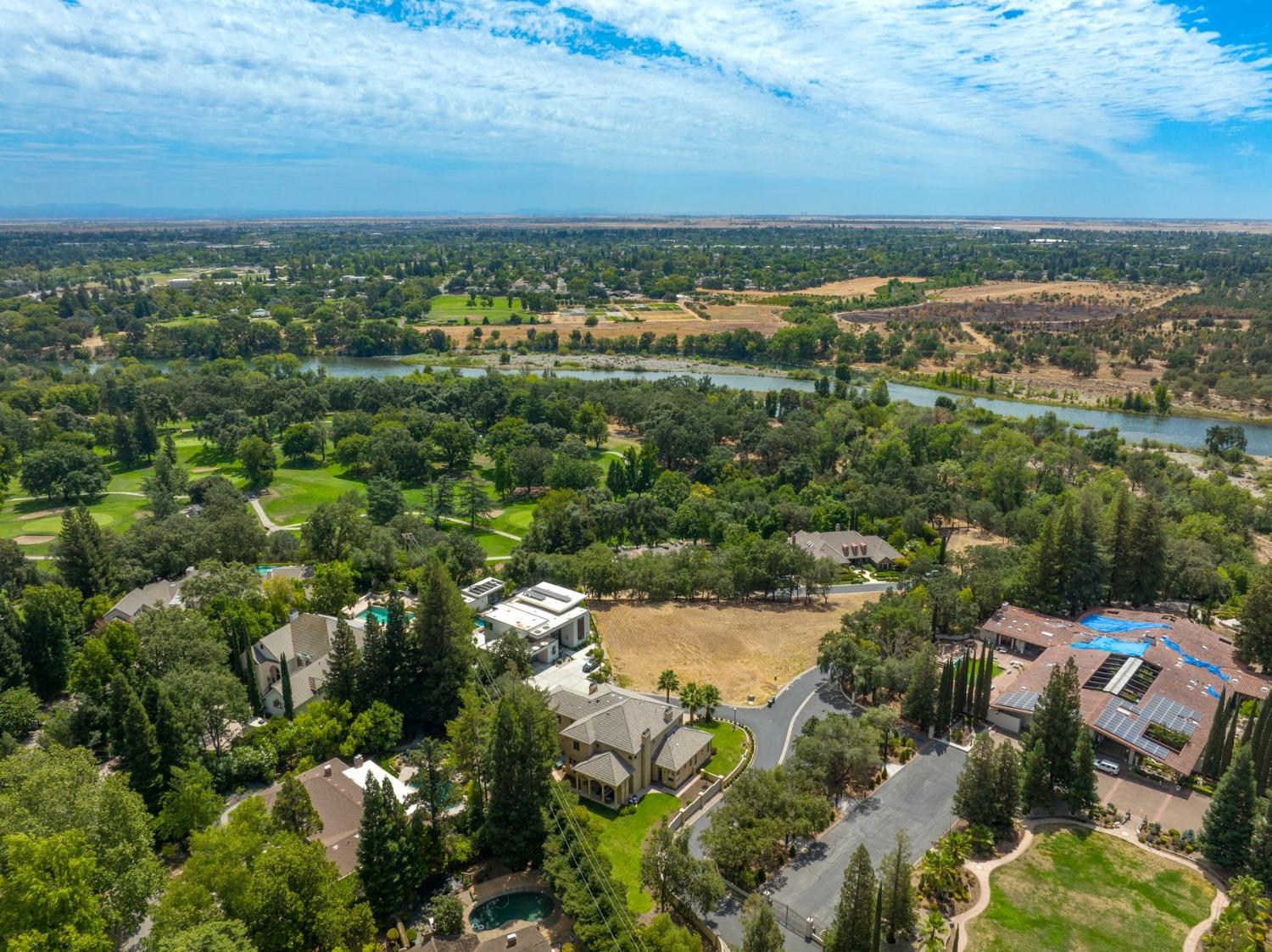 Detail Gallery Image 40 of 45 For 6225 Gobernadores Ln, Carmichael,  CA 95608 - 4 Beds | 4/1 Baths