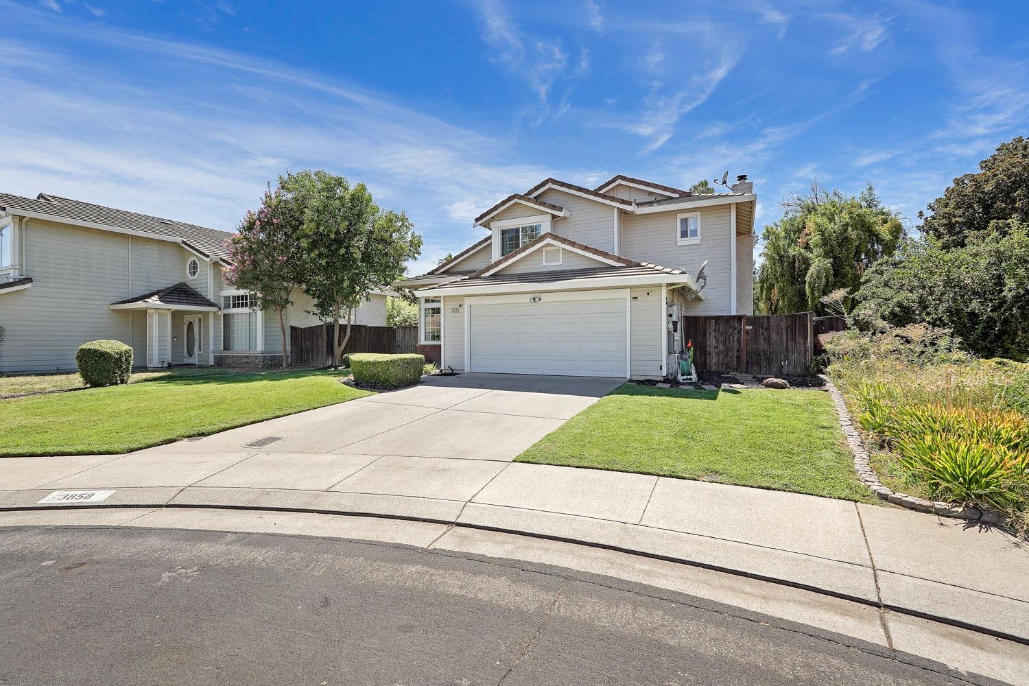 Detail Gallery Image 2 of 41 For 3858 Jacarandas Ct, Stockton,  CA 95206 - 3 Beds | 2/1 Baths