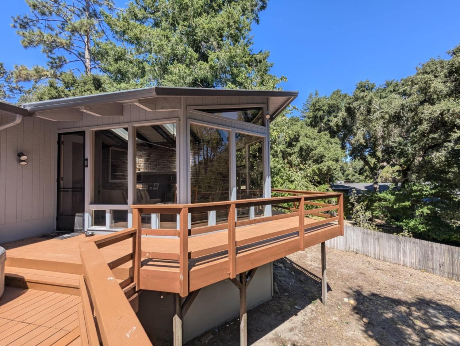 Detail Gallery Image 5 of 27 For 7358 Hihn Rd, Ben Lomond,  CA 95005 - 3 Beds | 2/1 Baths