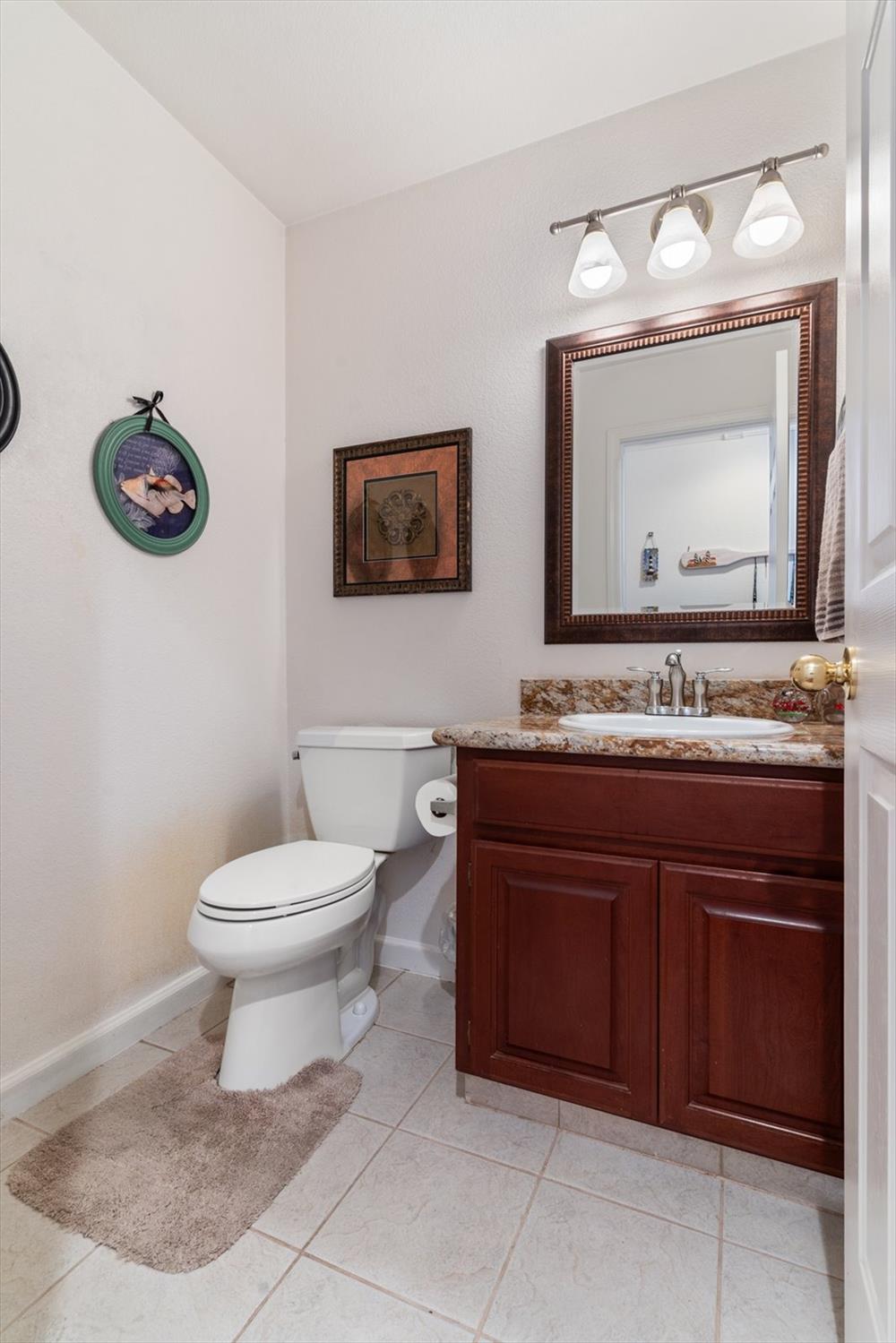 Detail Gallery Image 18 of 84 For 10325 Oak Shores Ct, Stockton,  CA 95209 - 4 Beds | 2/1 Baths