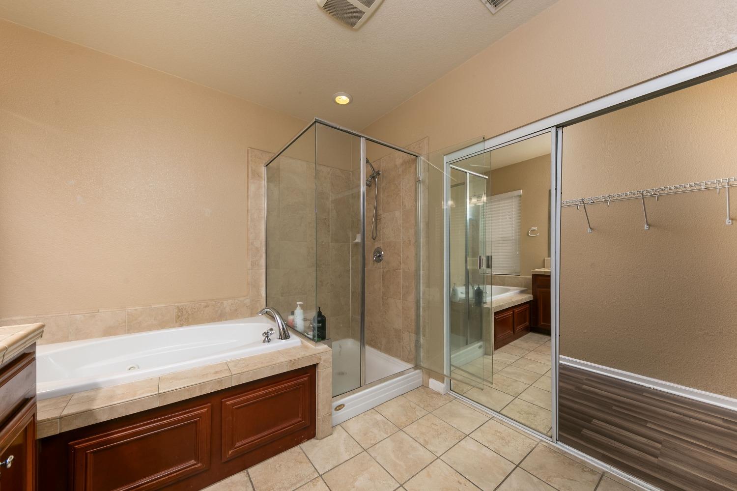 Detail Gallery Image 18 of 43 For 536 Lake Park Ct, Oakley,  CA 94561 - 4 Beds | 2 Baths