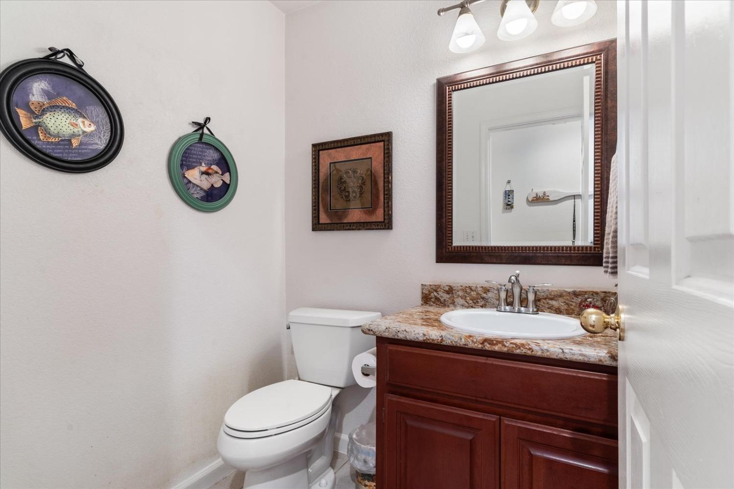 Detail Gallery Image 17 of 84 For 10325 Oak Shores Ct, Stockton,  CA 95209 - 4 Beds | 2/1 Baths