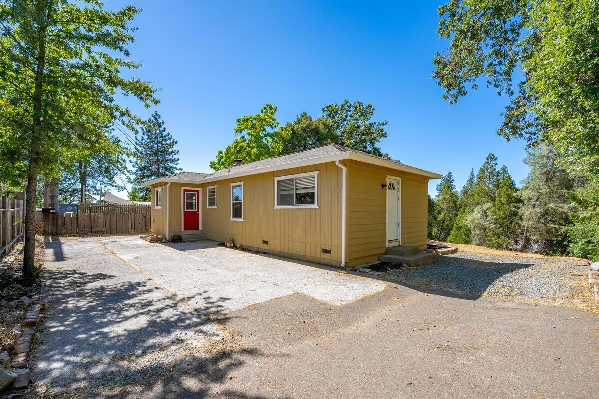 Detail Gallery Image 31 of 40 For 875 Hillcrest St, Placerville,  CA 95667 - 3 Beds | 2 Baths