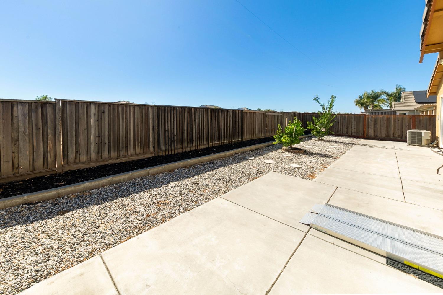 Detail Gallery Image 29 of 43 For 536 Lake Park Ct, Oakley,  CA 94561 - 4 Beds | 2 Baths