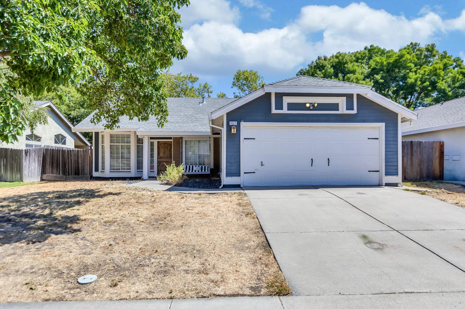 Detail Gallery Image 1 of 1 For 6313 Alpinespring Way, Elk Grove,  CA 95758 - 4 Beds | 2 Baths