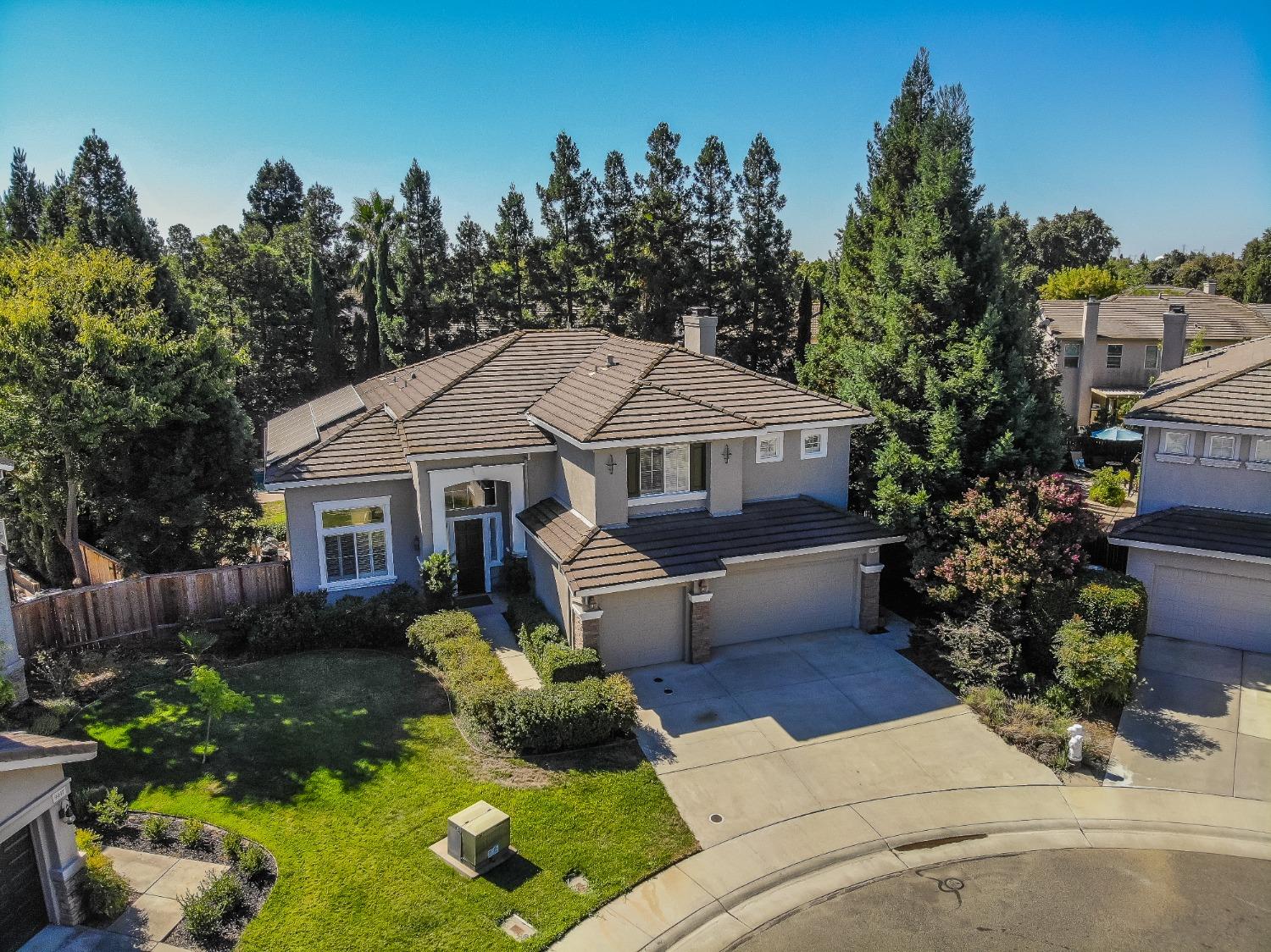 Dantley Court, Elk Grove, California image 9