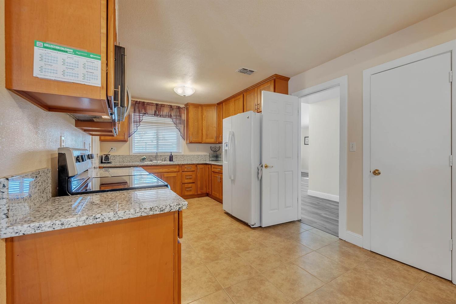 Detail Gallery Image 19 of 47 For 1020 Hayer Cir, Rio Linda,  CA 95673 - 3 Beds | 2 Baths