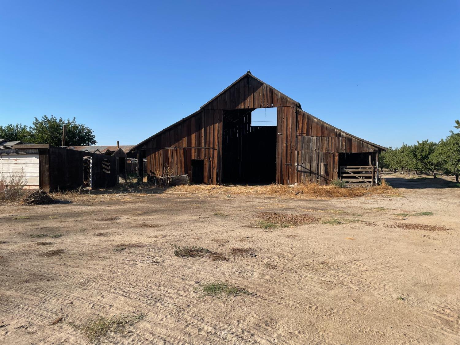 N Trindade Road, Merced, California image 18