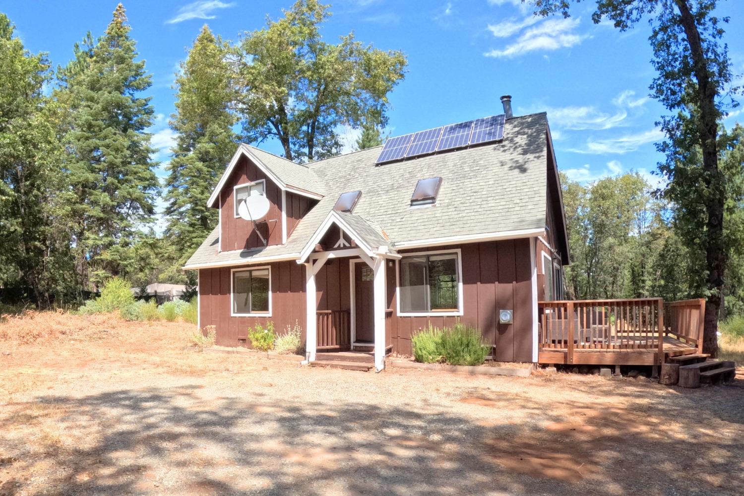 Detail Gallery Image 1 of 1 For 19840 Cruzon Grade Road, Nevada City,  CA 95959 - 3 Beds | 2 Baths