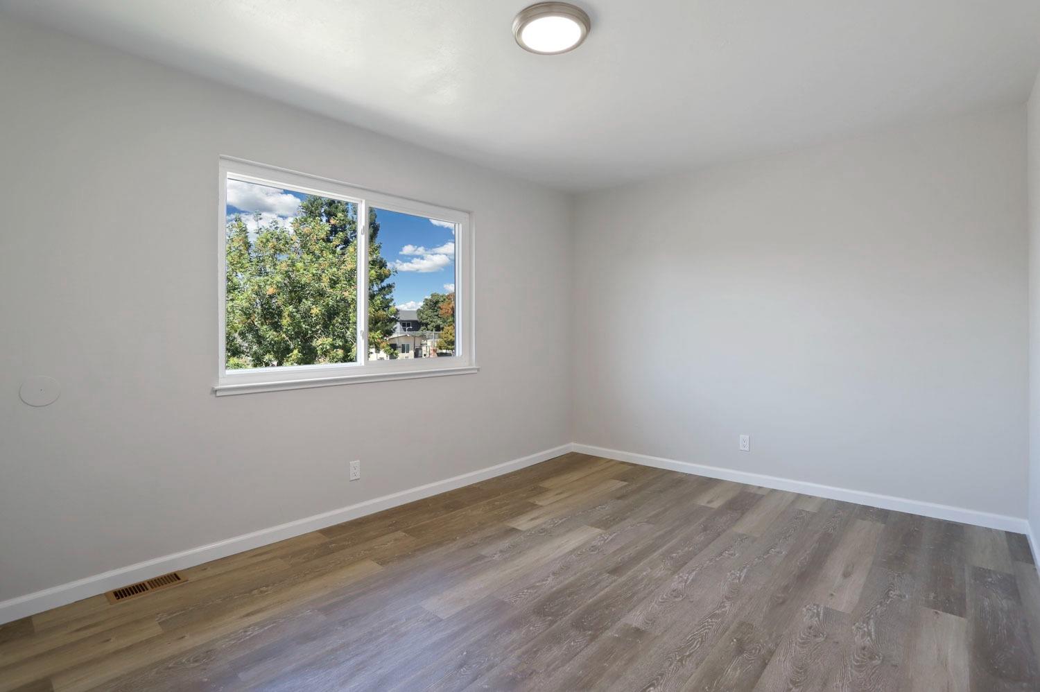 Detail Gallery Image 19 of 22 For 2932 Peachtree Dr #3,  Stockton,  CA 95203 - 2 Beds | 1 Baths