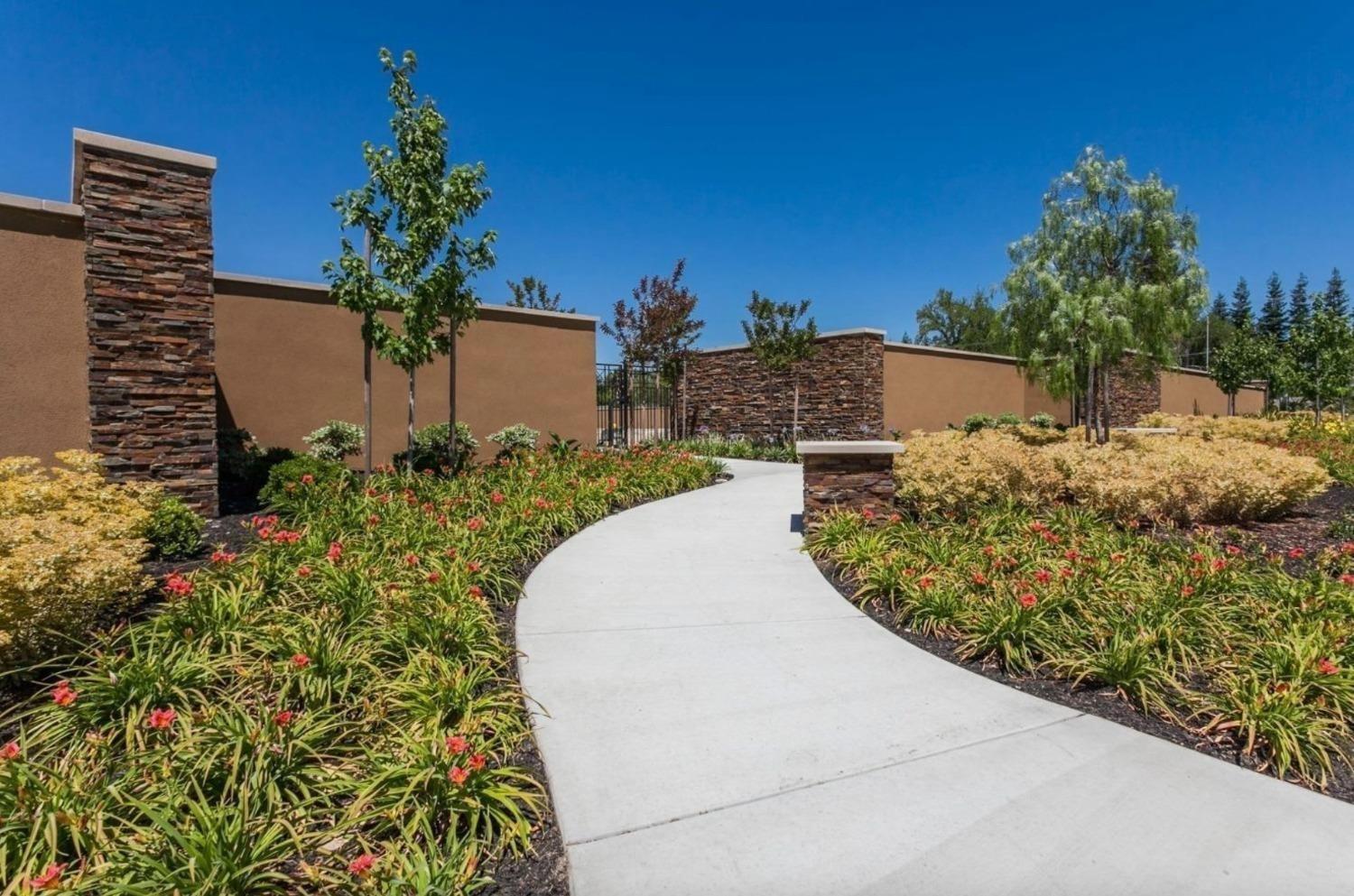 Detail Gallery Image 11 of 15 For 1319 Trey Way, Modesto,  CA 95356 - 2 Beds | 2/1 Baths