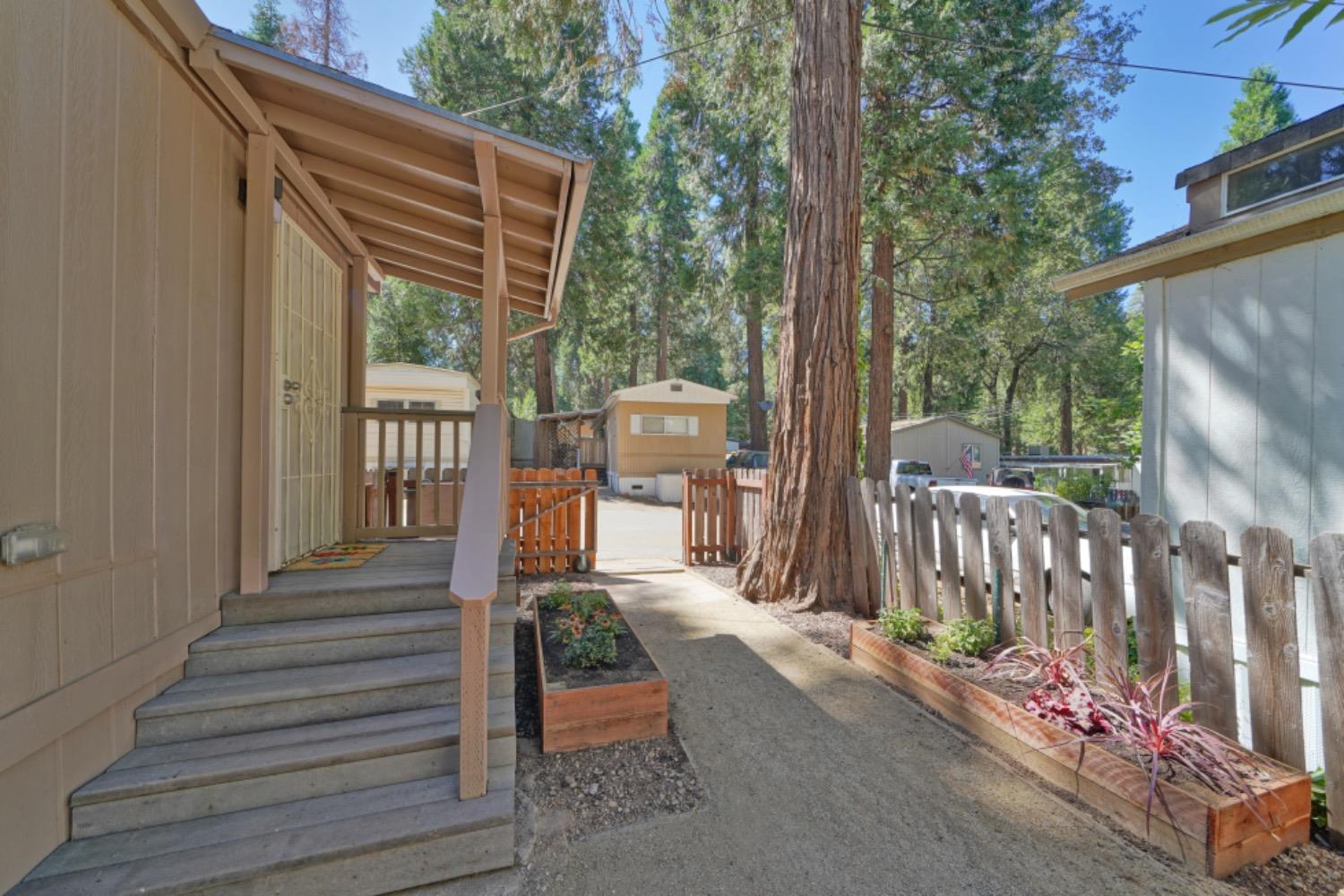 Detail Gallery Image 25 of 33 For 4 Axle, Pollock Pines,  CA 95726 - 2 Beds | 2 Baths