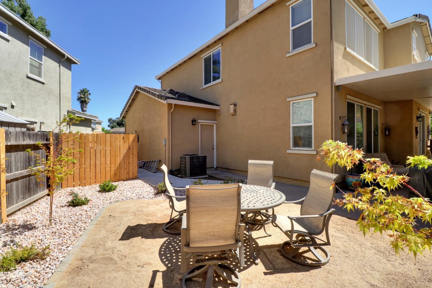 Detail Gallery Image 21 of 41 For 11 Wheelhouse Ct, Sacramento,  CA 95833 - 5 Beds | 2/1 Baths