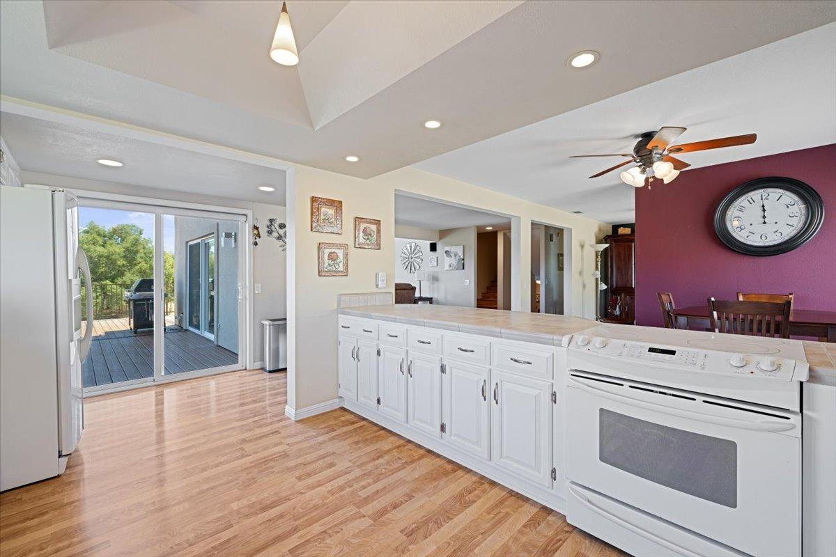 Detail Gallery Image 11 of 62 For 5020 Owls Nest, Shingle Springs,  CA 95682 - 4 Beds | 3/1 Baths