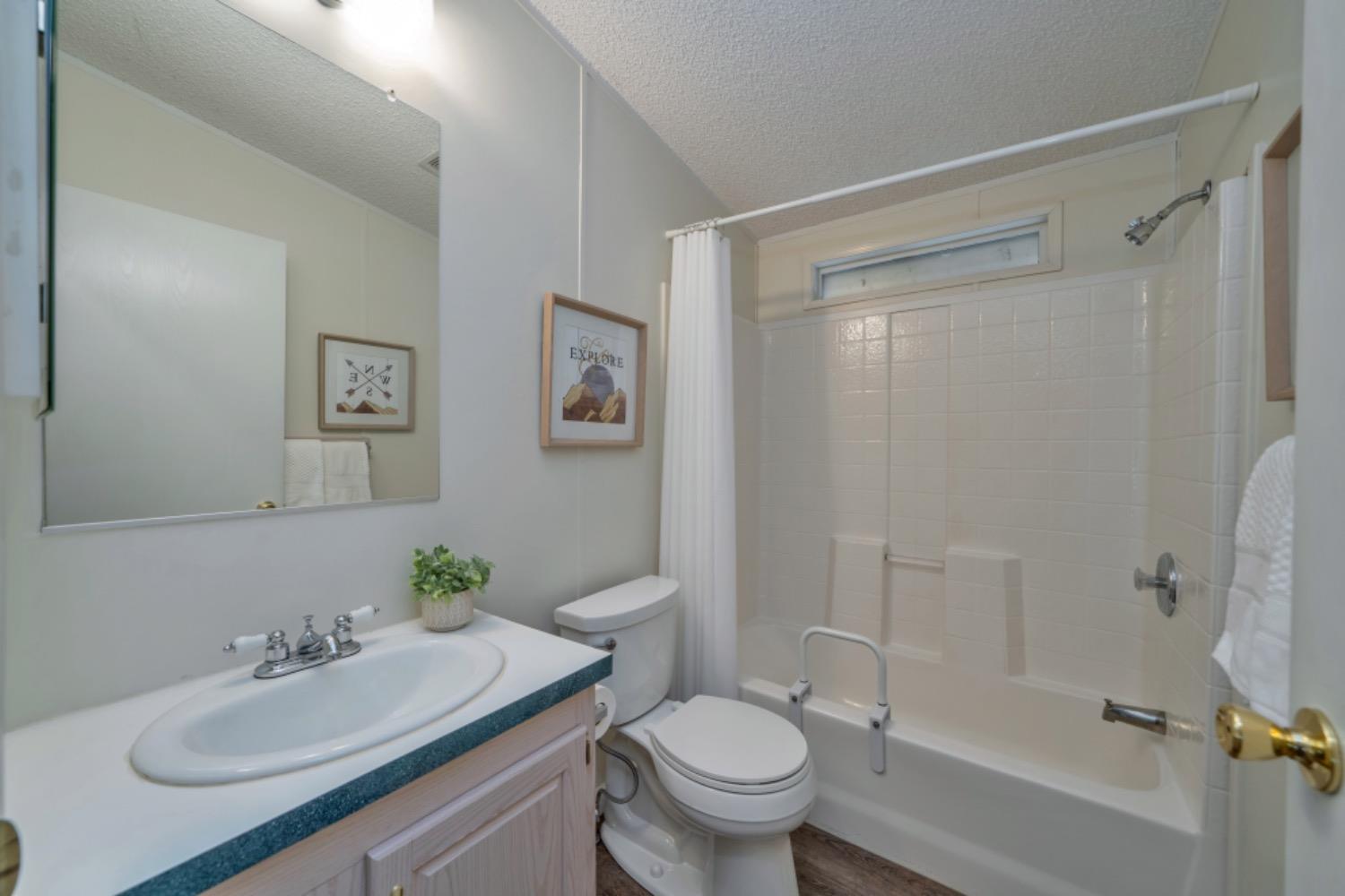 Detail Gallery Image 22 of 33 For 4 Axle, Pollock Pines,  CA 95726 - 2 Beds | 2 Baths